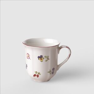 Set Of 6 Villeroy & Boch Petite Fleur Mugs